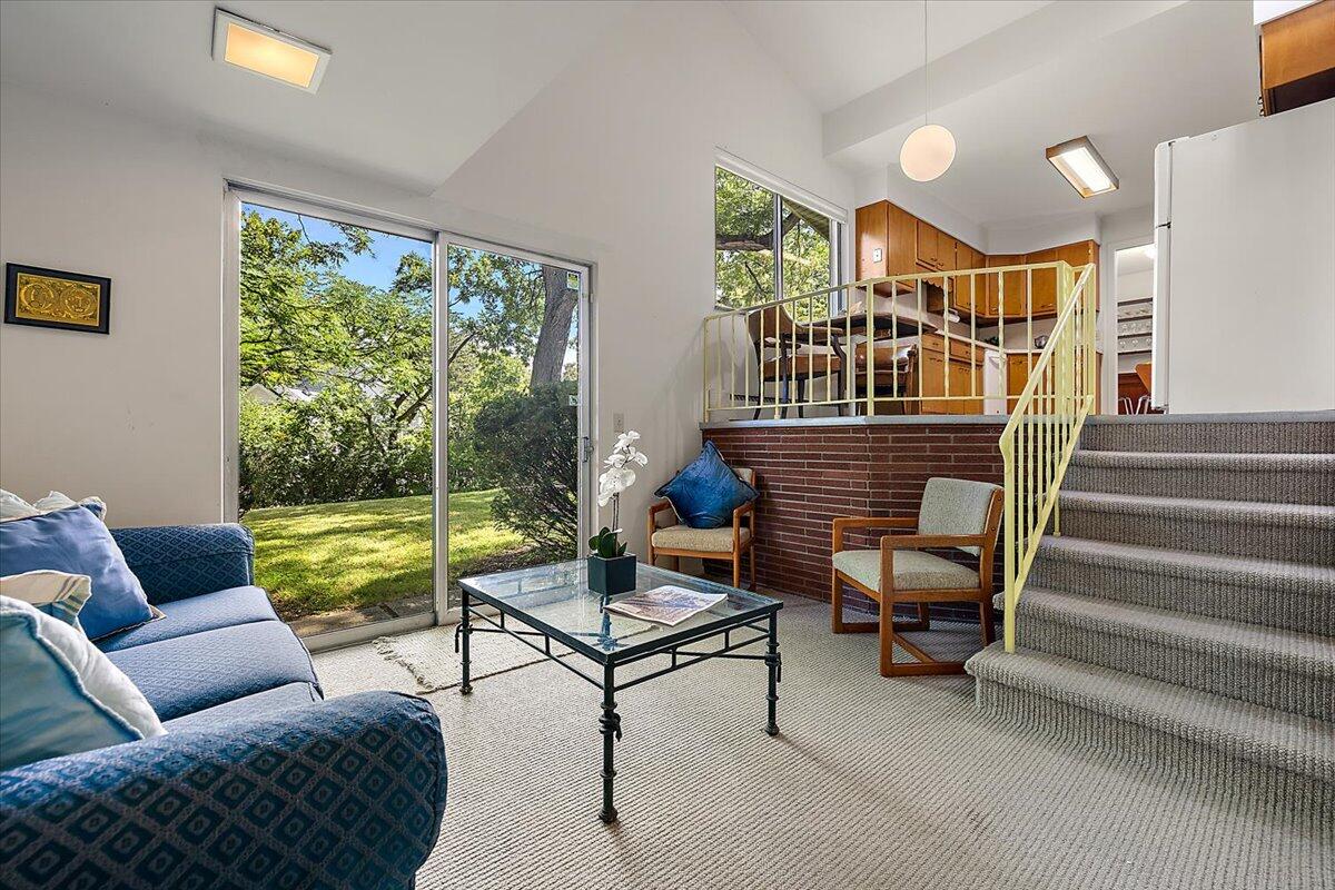 2511 Londonderry Road Ann Arbor, MI 48104 - Photo 5 of 47 35-2511 Londonderry Rd-35