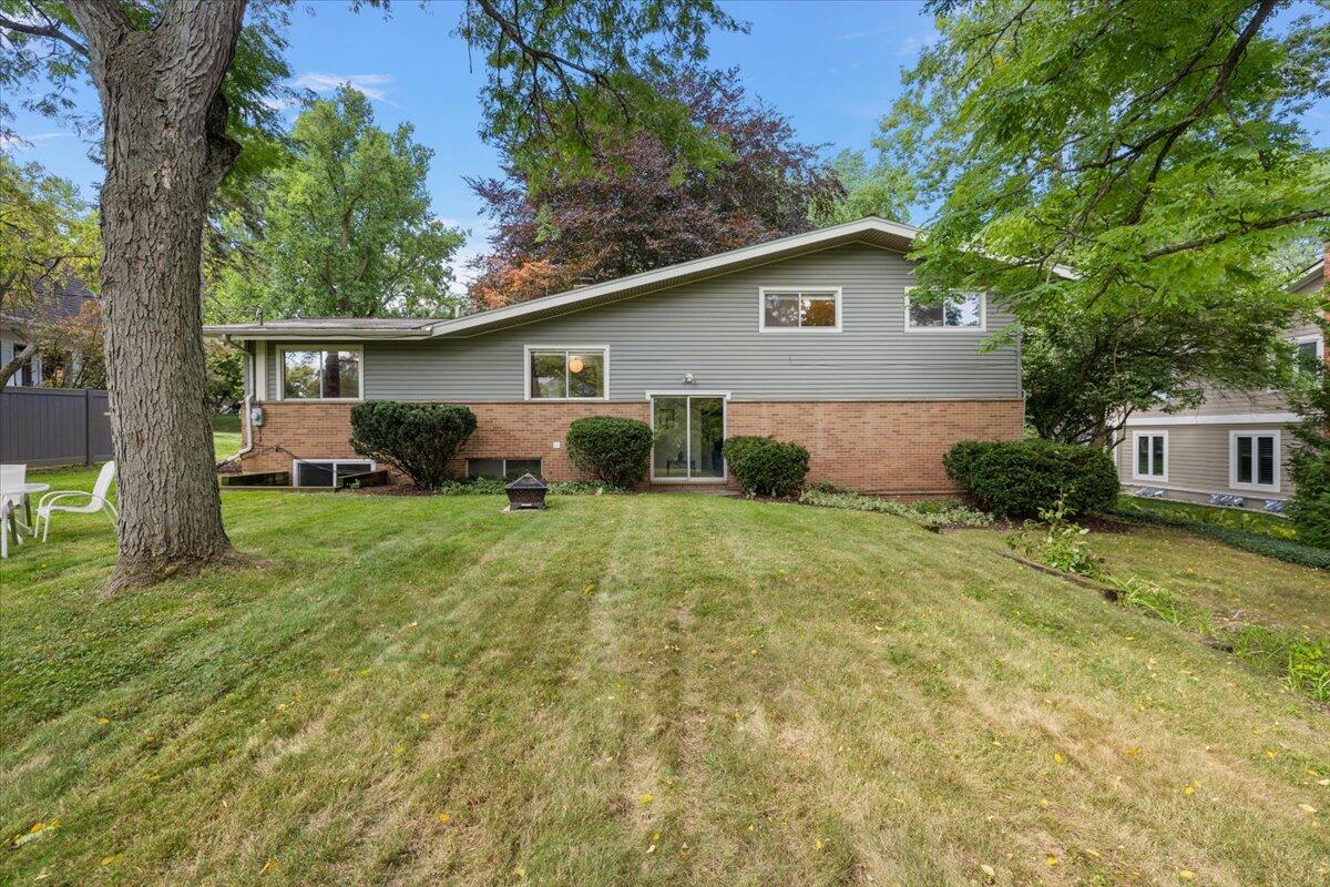 2511 Londonderry Road Ann Arbor, MI 48104 - Photo 8 of 47 08-2511 Londonderry Rd-8