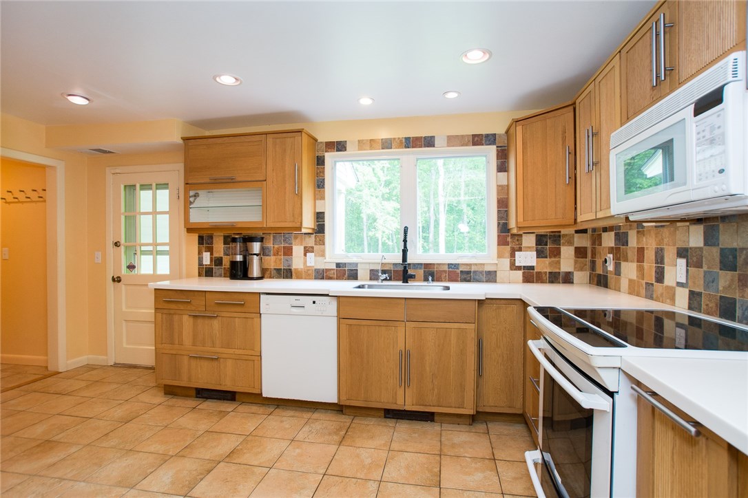 385 Sowams Road Barrington, RI 02806 - Photo 7 of 39 chef's kitchen with triangular working space