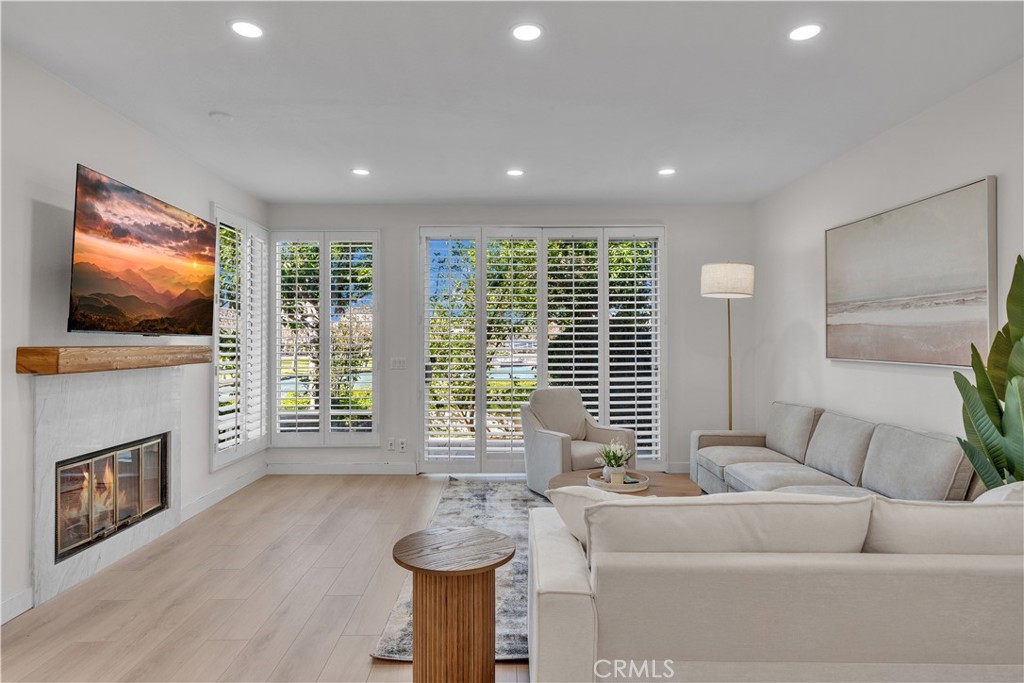 21 Lakefront Irvine, CA 92604 - Photo 2 of 39