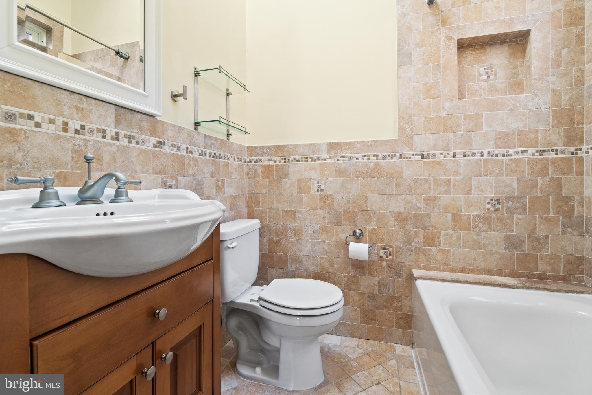 334 14th Place Northeast, Unit 4 Washington, DC 20002 - Photo 22 of 32 Gallery Image 22