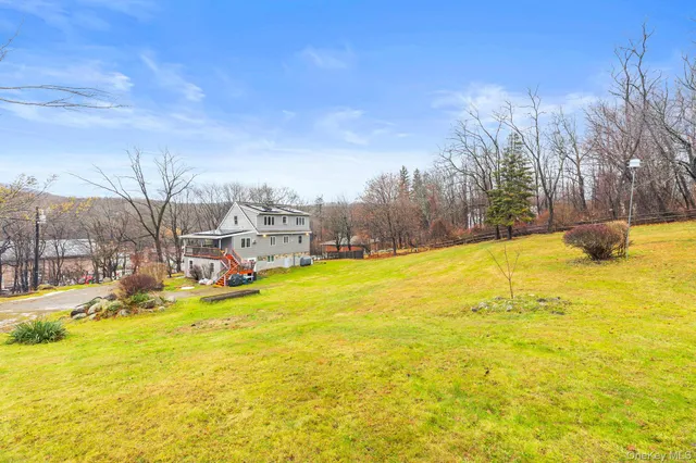 $799,999 | 11 Cross Creek Road, Unit 2, Cold Spring, NY 10516