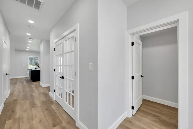 $4,100 | 49 Winterhaven Lane, Montgomery, TX 77356