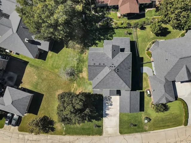 $4,100 | 49 Winterhaven Lane, Montgomery, TX 77356