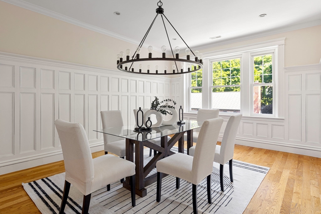 14 Marshal Street, Unit 3 Brookline, MA 02446 - Photo 3 of 19