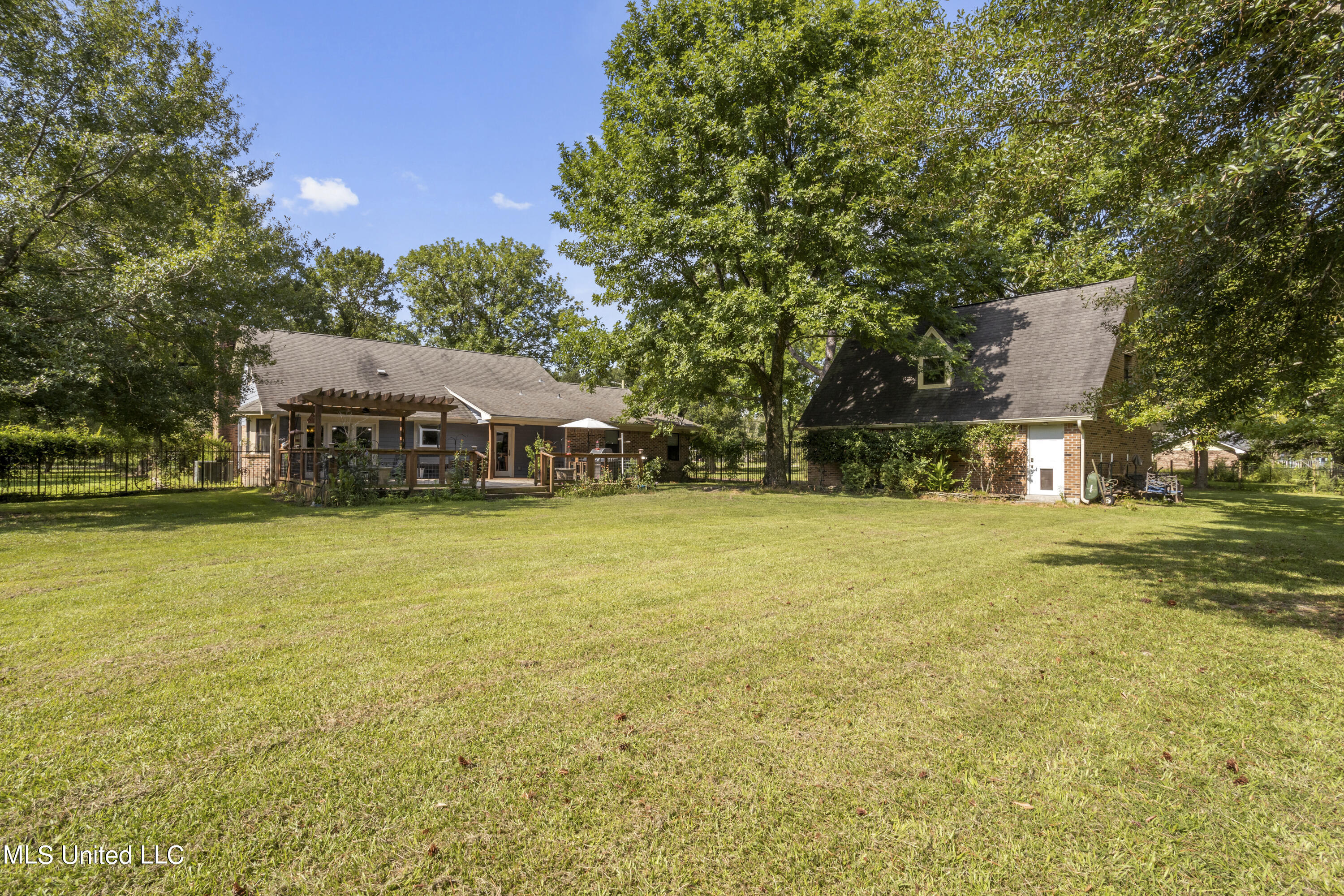 20324 Longview Road Long Beach, MS 39560 - Photo 32 of 40 040