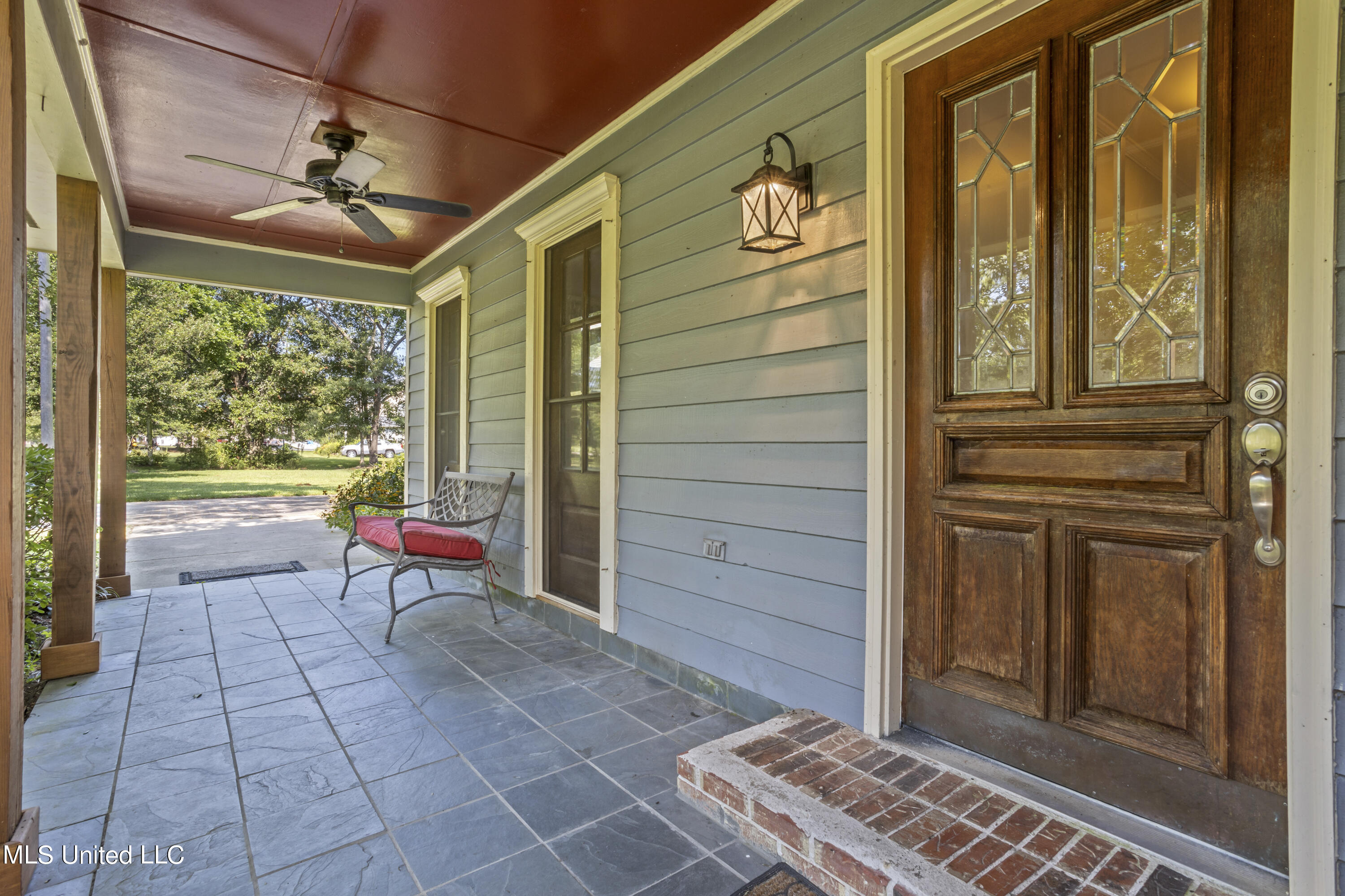 20324 Longview Road Long Beach, MS 39560 - Photo 4 of 40 004 (2)