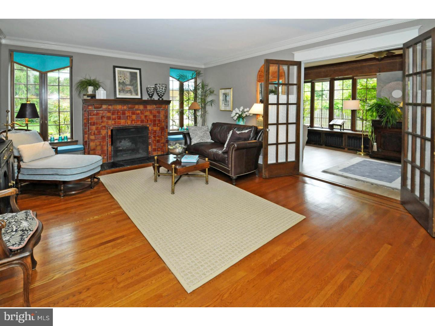 430 Clement Road Jenkintown, PA 19046 - Photo 5 of 25 Living Room