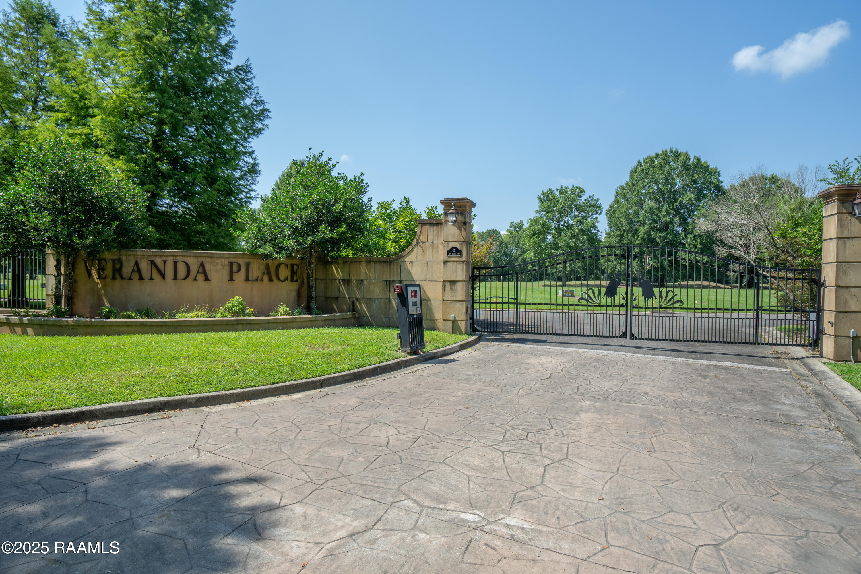 112 Farm View Lane Carencro, LA 70520 - Photo 3 of 26 Veranda-2
