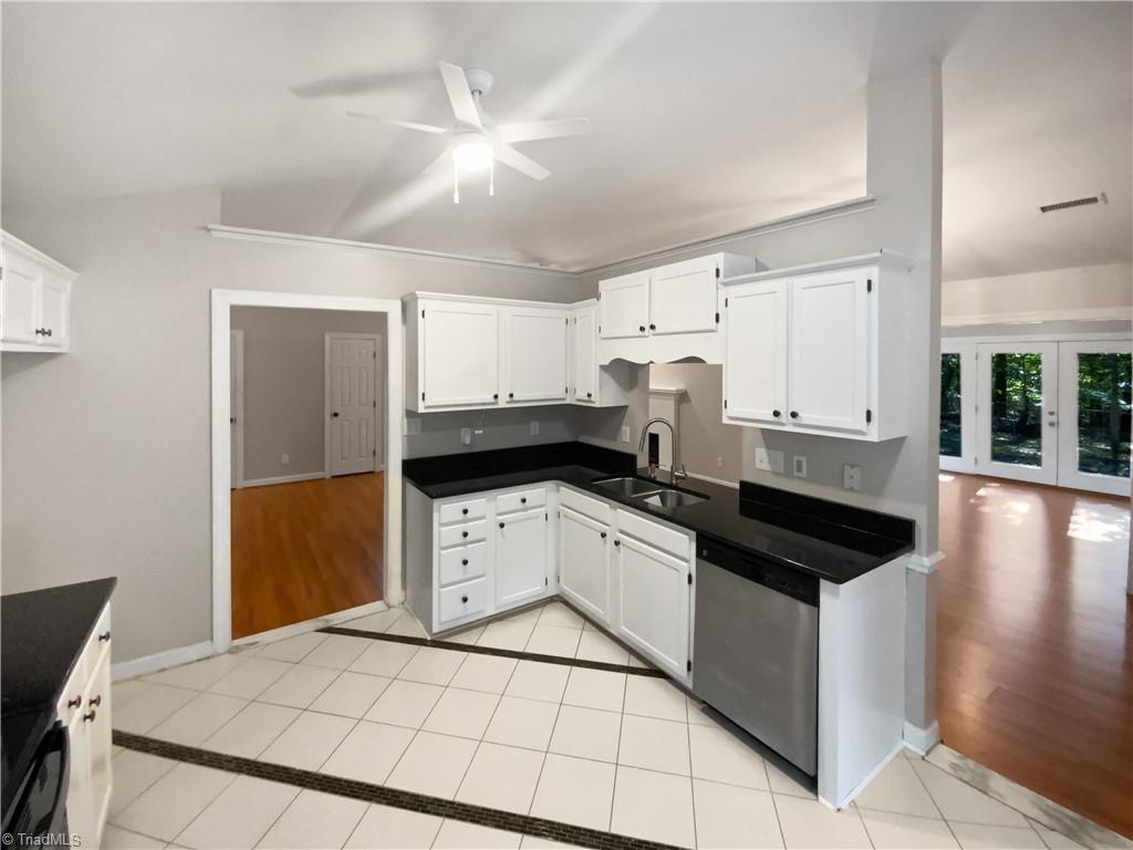 4004 Baywater Point High Point, NC 27265 - Photo 15 of 21