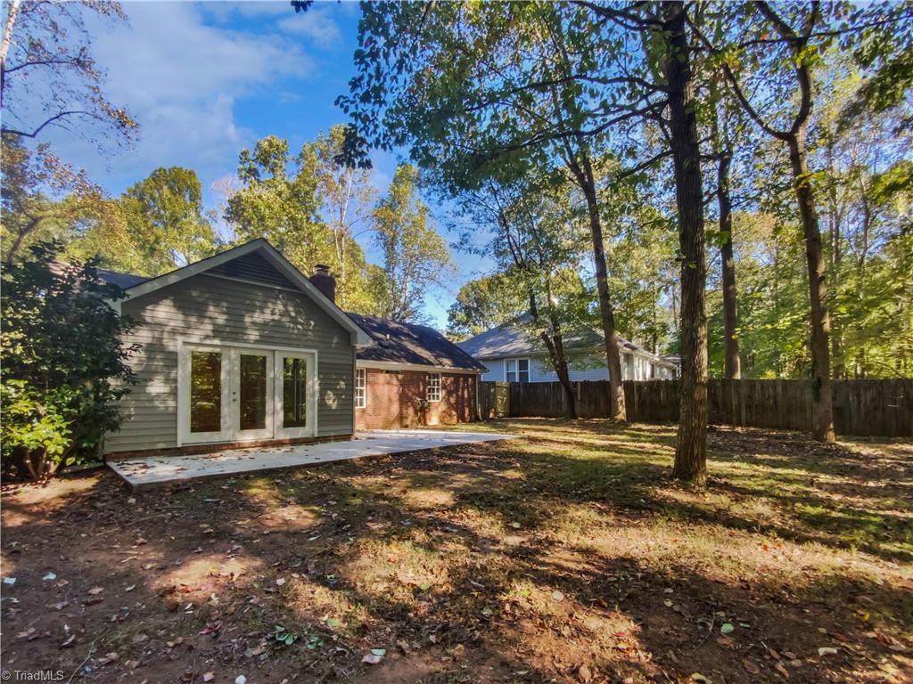 4004 Baywater Point High Point, NC 27265 - Photo 17 of 18 Gallery Image 17