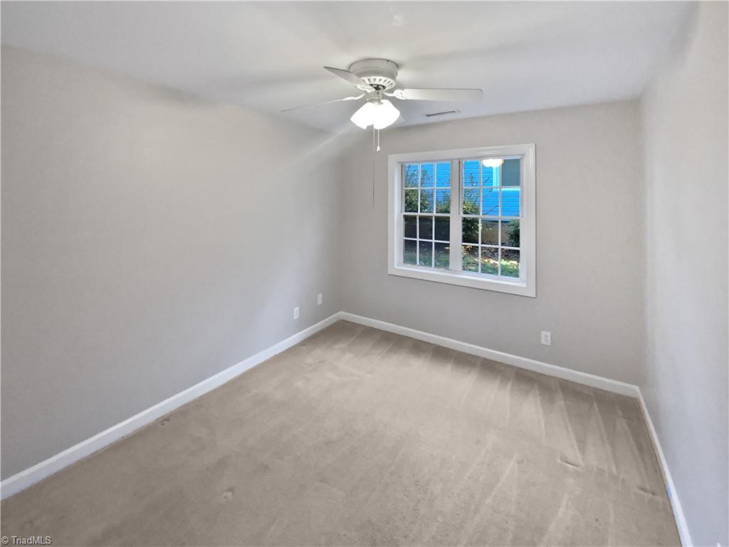 4004 Baywater Point High Point, NC 27265 - Photo 20 of 21