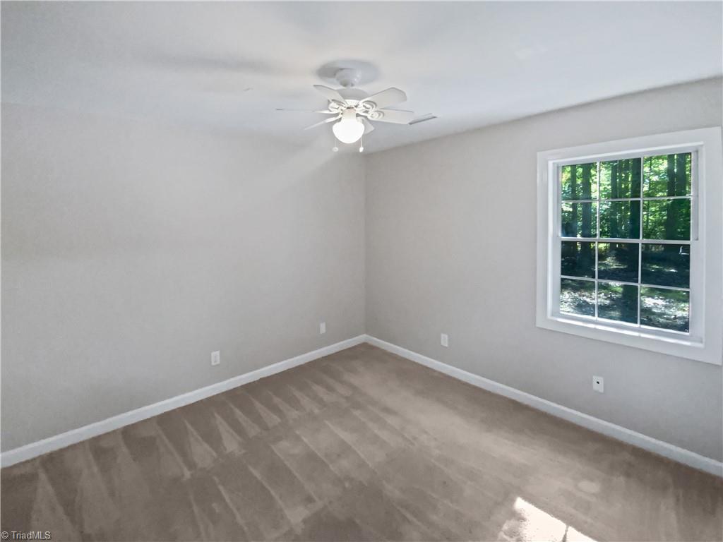 4004 Baywater Point High Point, NC 27265 - Photo 5 of 21