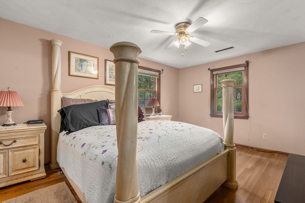11 Bacon Road Framingham, MA 01701 - Photo 16 of 30