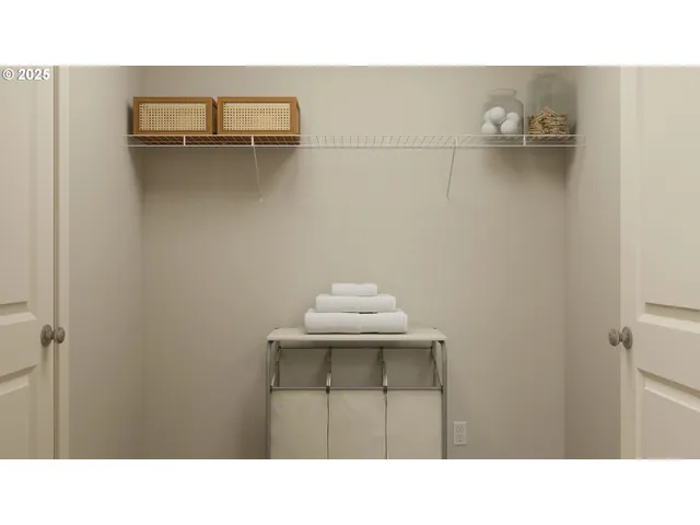 $421,900 | 25220 Tanglewood Way, Veneta, OR 97487