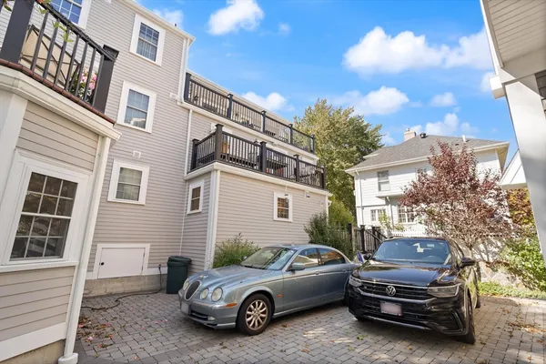 $969,000 | 64 County Road, Unit 1, Ipswich, MA 01938