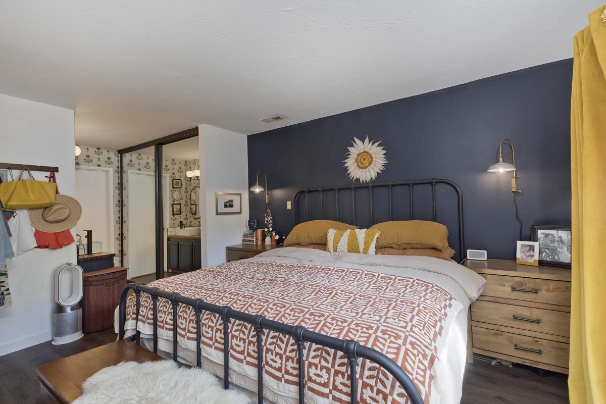 3251 Chateau Road, Unit 12 Mammoth Lakes, CA 93546 - Photo 17 of 50 a bedroom with a bed and dresser