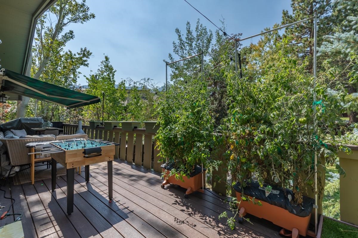 3251 Chateau Road, Unit 12 Mammoth Lakes, CA 93546 - Photo 34 of 50 an outdoor view having patio