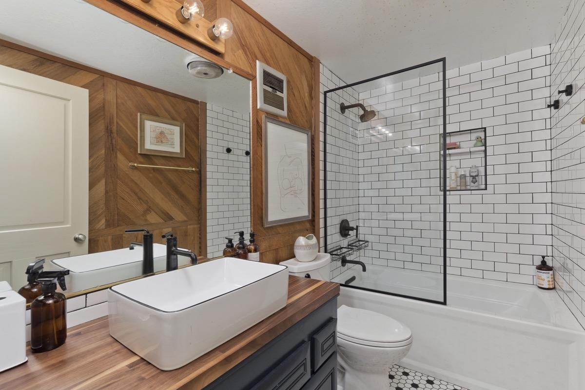 3251 Chateau Road, Unit 12 Mammoth Lakes, CA 93546 - Photo 8 of 50 a bathroom with a sink a toilet and shower