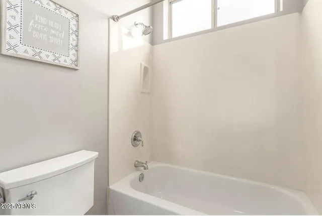 a view of a terrace with sky view