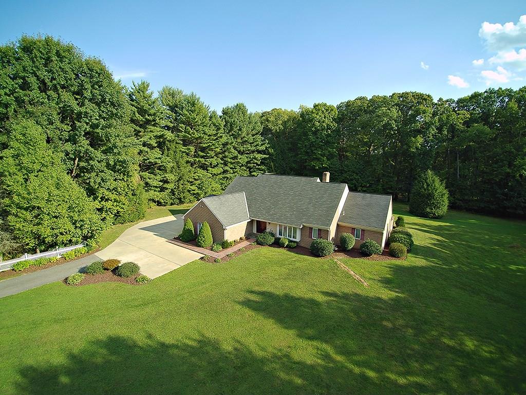 118 Oak Ridge Drive Butler, PA 16002 - Photo 4 of 25 Ariel View of Home