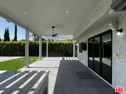 $8,995 | 10758 Cozycroft Avenue, Chatsworth, CA 91311