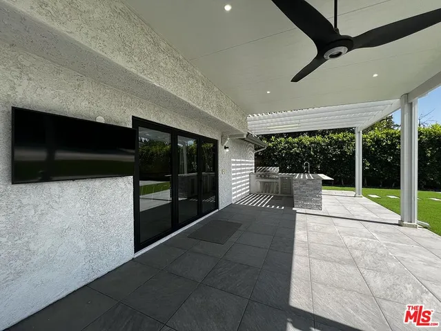 $8,995 | 10758 Cozycroft Avenue, Chatsworth, CA 91311