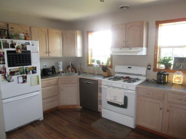 982 Adolph Road Union City, MI 49094 - Photo 6 of 27 IMG_7693