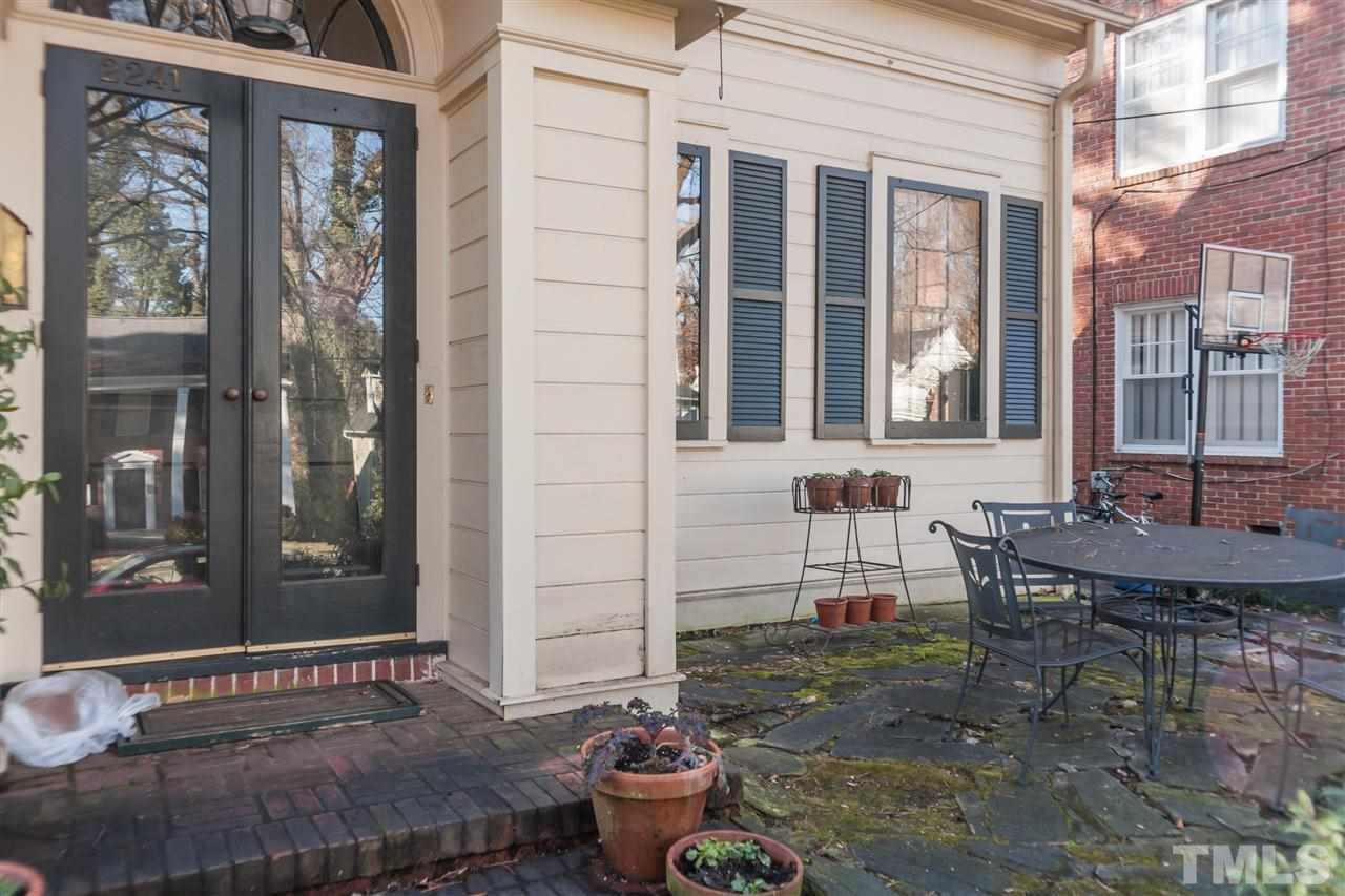 2241 The Circle Raleigh, NC 27608 - Photo 2 of 23 Photo 2