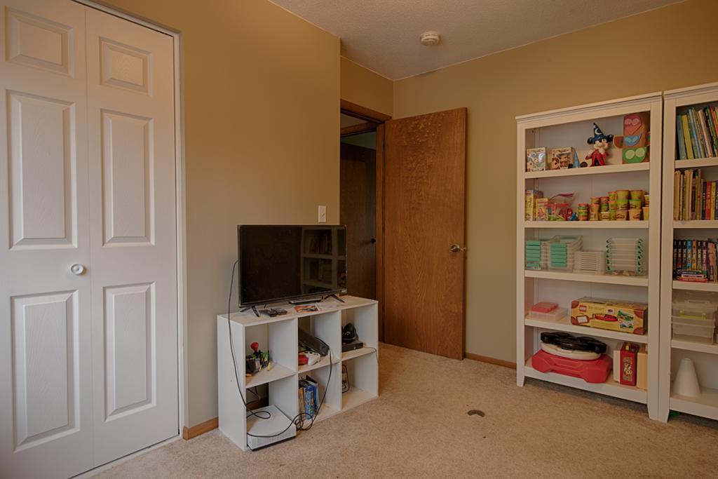 4035 18th Avenue Northwest Rochester, MN 55901 - Photo 7 of 11 Gallery Image 7