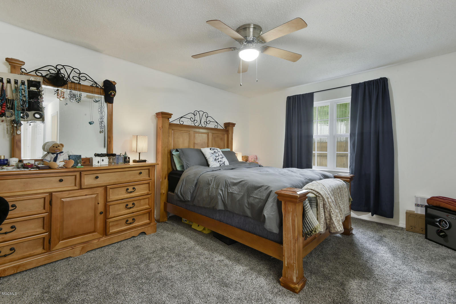 3617 Ridgecrest Drive Gautier, MS 39553 - Photo 11 of 21 015_1600x1067_mls_1600x1067 (6)