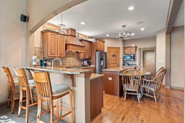 $1,325,000 | 6507 Willow Court, Waterford, WI 53185