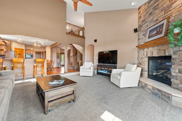 $1,325,000 | 6507 Willow Court, Waterford, WI 53185