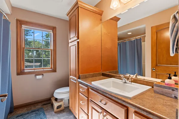 $1,325,000 | 6507 Willow Court, Waterford, WI 53185