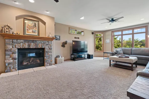 $1,325,000 | 6507 Willow Court, Waterford, WI 53185