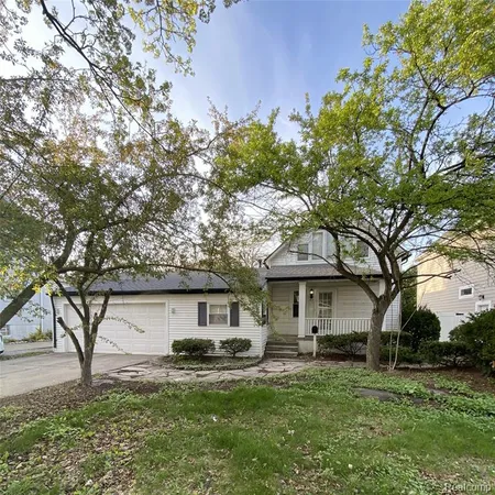 $2,395 | 415 Gardenia Avenue, Royal Oak, MI 48067