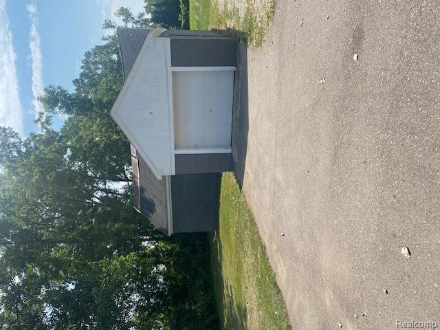 23275 Northline Road Taylor, MI 48180 - Photo 10 of 22 Gallery Image 10