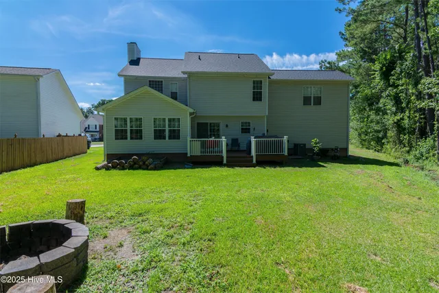 $1,950 | 115 Birdie Court, Jacksonville, NC 28540