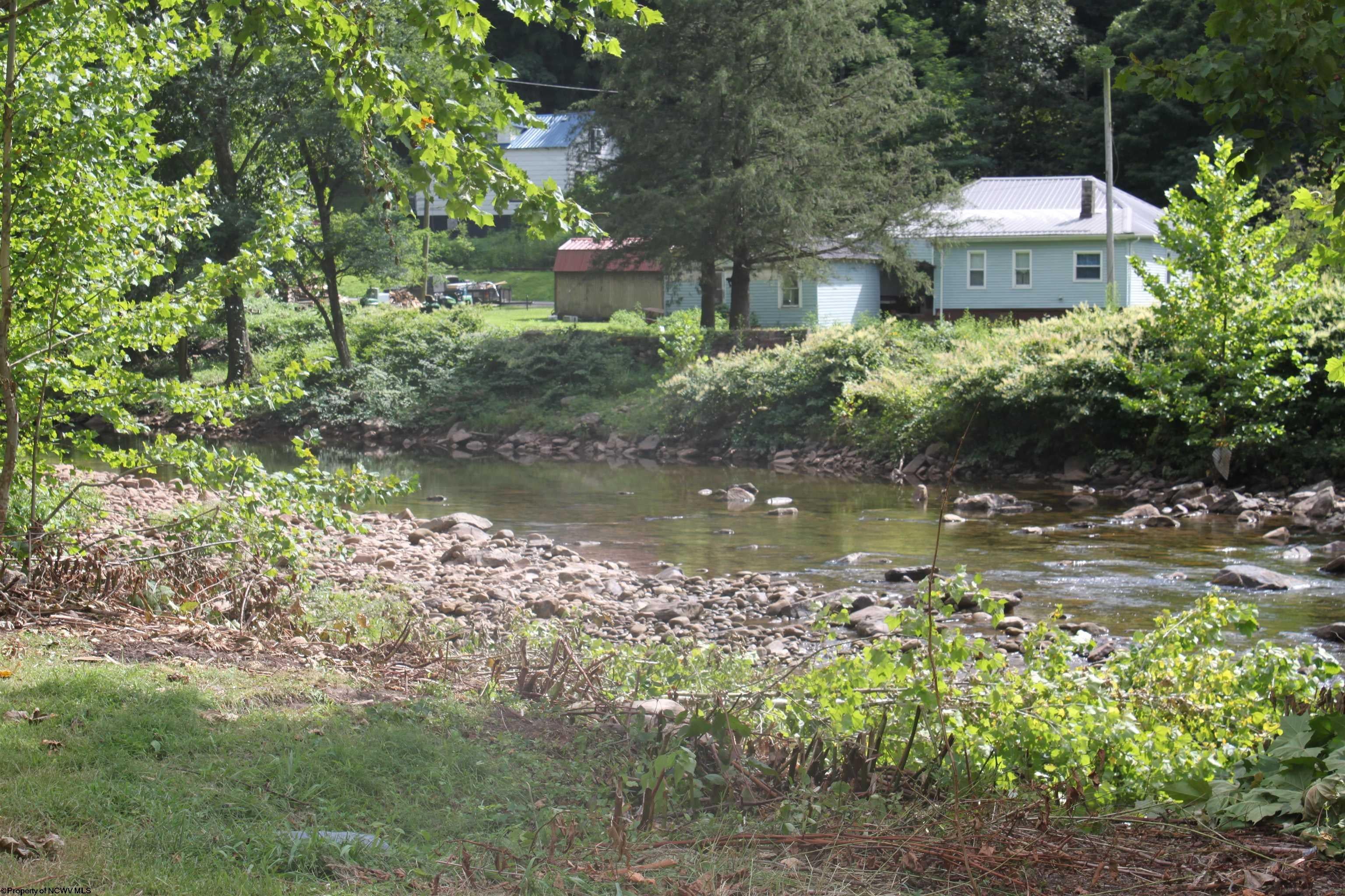 588 Point Mountain Road Webster Springs, WV 26288 - Photo 2 of 13 Gallery Image 2
