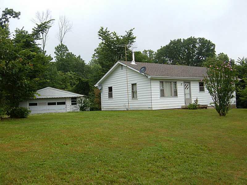 4520 Turkey Track Road Martinsville, IN 46151 - Photo 4 of 16 Gallery Image 4