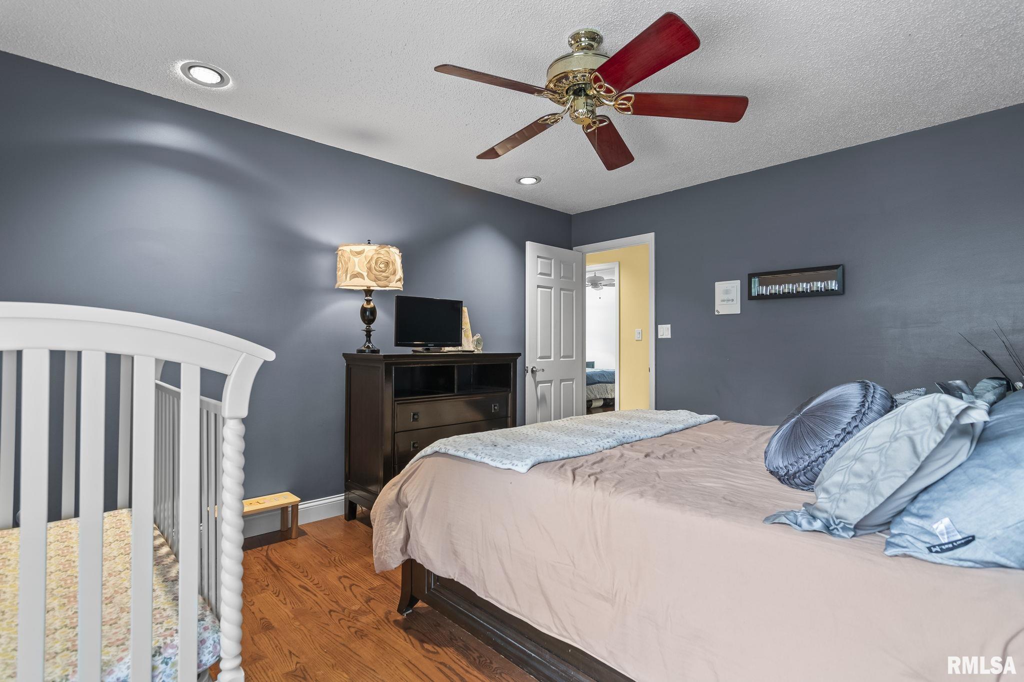 890 Roanoke Drive Springfield, IL 62702 - Photo 24 of 48 Gallery Image 24