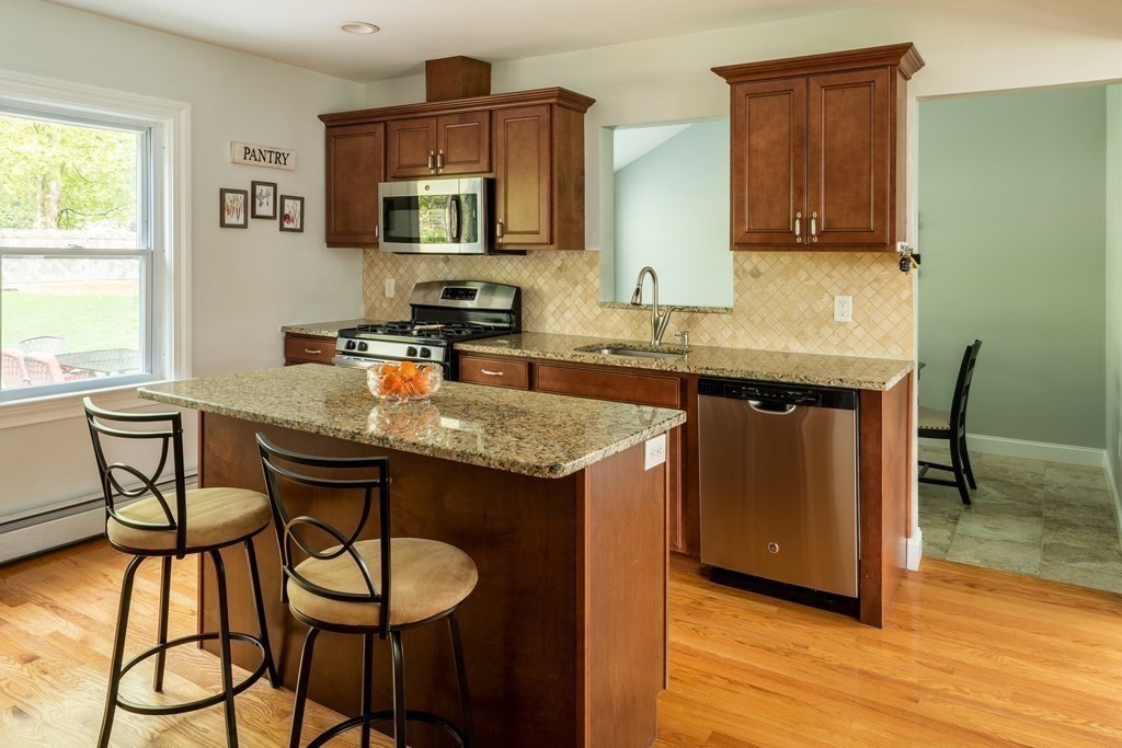 45 Cape Road Mendon, MA 01756 - Photo 6 of 18 Gallery Image 6