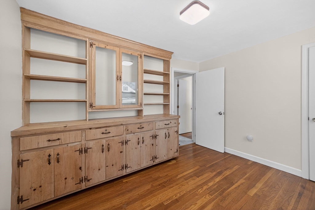 36 Allen Road Billerica, MA 01821 - Photo 13 of 30