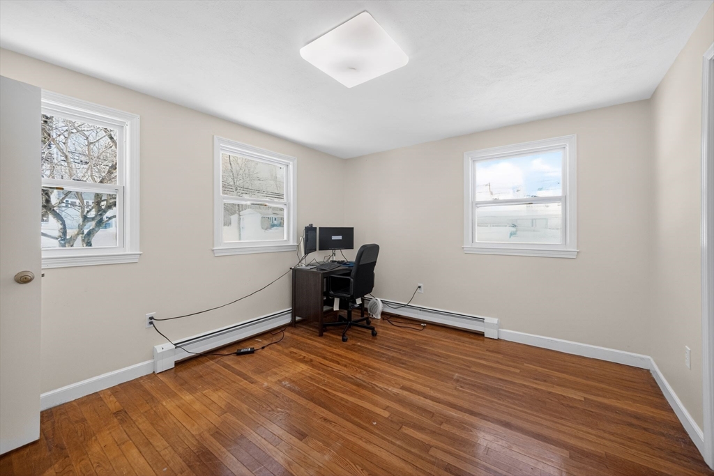 36 Allen Road Billerica, MA 01821 - Photo 19 of 30