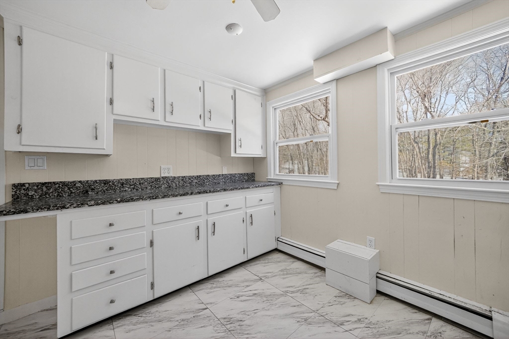 36 Allen Road Billerica, MA 01821 - Photo 5 of 30