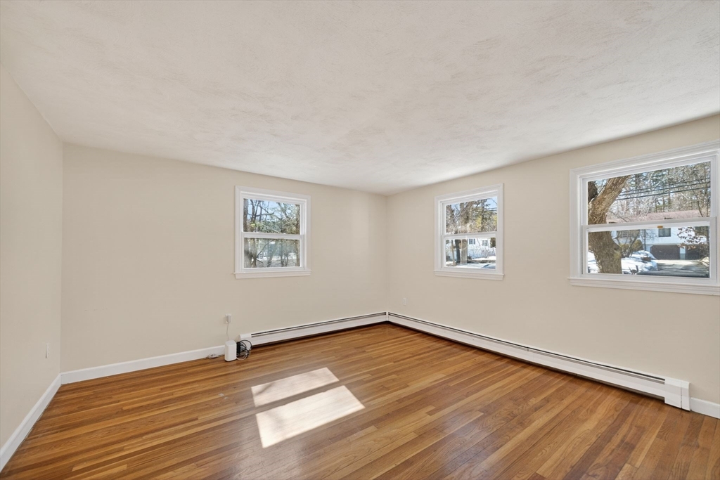 36 Allen Road Billerica, MA 01821 - Photo 6 of 30