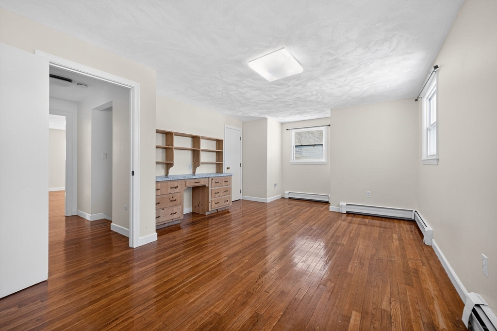 36 Allen Road Billerica, MA 01821 - Photo 9 of 30