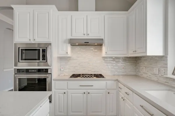 $3,200 | 2916 Alsatia Drive, Austin, TX 78748