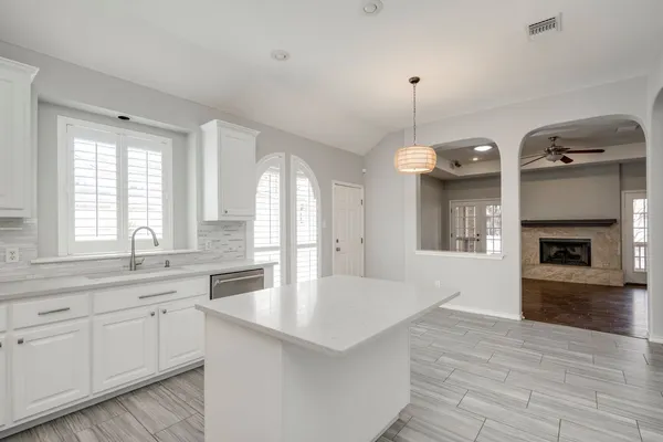 $3,200 | 2916 Alsatia Drive, Austin, TX 78748