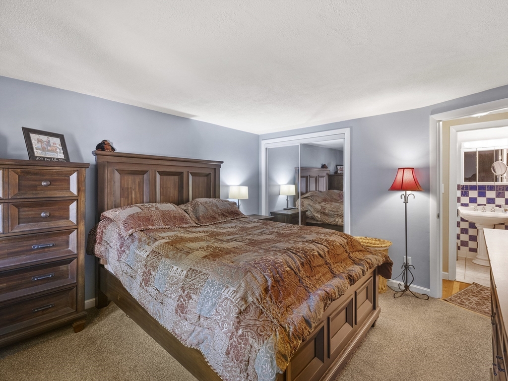 78 Renwick Road, Unit A Wakefield, MA 01880 - Photo 15 of 36